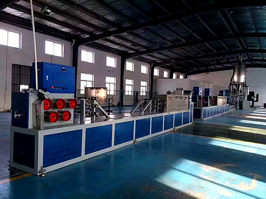 Станок для производства пластиковой PP ленты GUOMAO Motor 100 кВт с непрерывным устройством смены фильтра