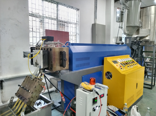 Аграрные PP связывают штрангпресс диапазона делая машиной одиночный двойной винт